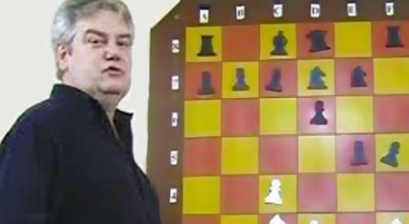 Giardelli explicando su apertura favorita, la Inglesa