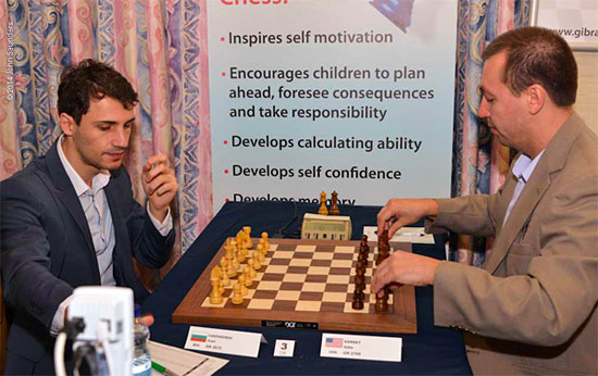 Gibraltar R 10 Cheparinov culmina el torneo con su tercera victoria consecutva, esta ante Kamsky 