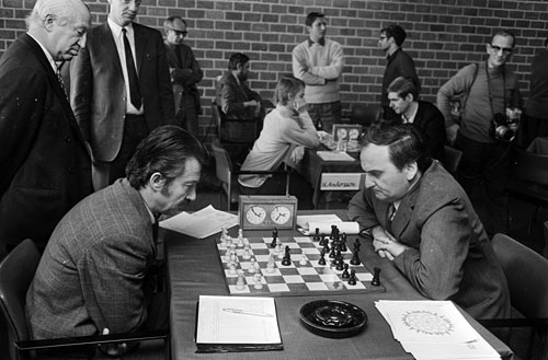 Gligoric vs Ivkov, Wijk aan Zee 1971 Najdorf mira 