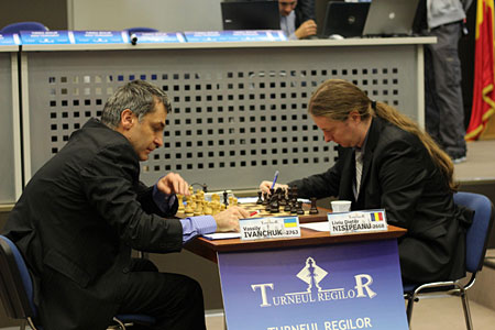 Ivanchuk vs Nisipeanu Ronda 1 