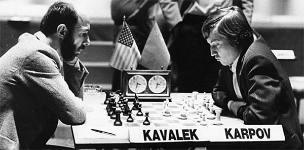 Kavalek cae ante Karpov en Niza 1974