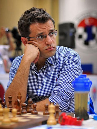 El armenio Levon Aronian, oro por equipos y oro individual en el primer tablero