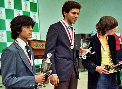 Morovic Kasparov y Short, podio en Dortmund 1980 