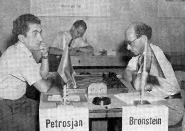 Petrosian y Bronstein, Zurich 1953 © www.zurich-cc.com