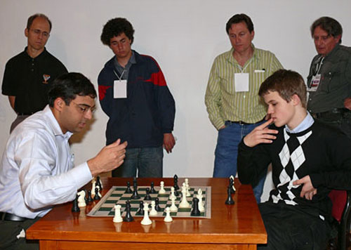Postmortem Carlsen vs Anand vs en Morelia 2007 observa el GM Marcel Sisniega
