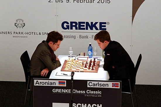 R 1 Aronian entabla con Carlsen 