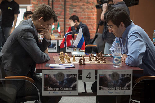 R 1 Carlsen derrota a Kramnik 