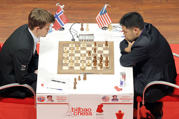R 1 Nakamura finalmente logra vencer a Carlsen