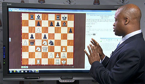 R 3 Maurice Ashley comenta en vivo, junto a Yasser Seirawan y Jennifer Shahade