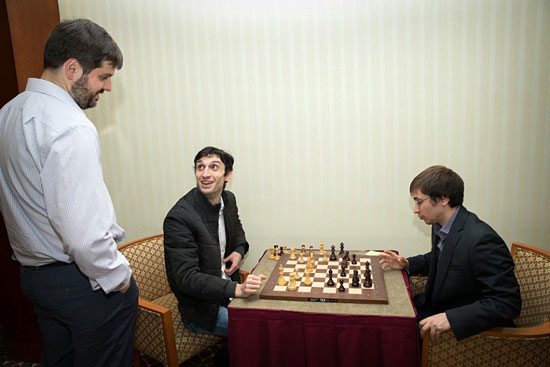 R 3 Post mortem de Jobava y Jakovenko, svidler mira