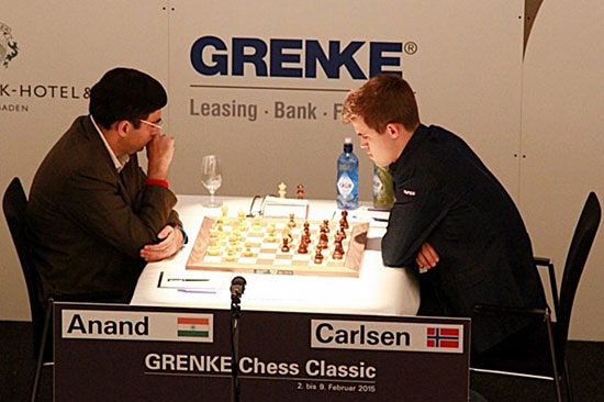 R 4 Carlsen vence a Anand