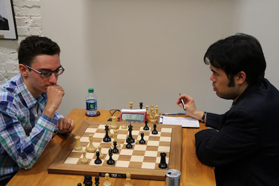 R 4 Caruana vence a Nakamura en partida casi decisiva