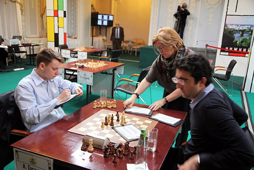 R 4 Goganov abandona ante Kramnik