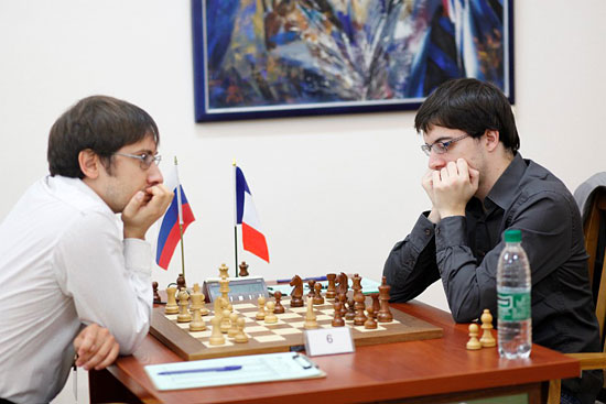 R 5 Jakovenko quiera la Gruenfeld del líder MVL