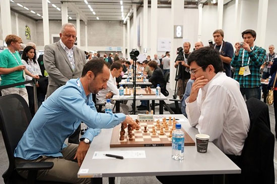 R 5 Topalov cae ante Kramnik