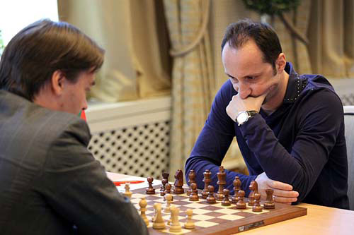 R 9 Duelo férreo y Topalov vuelve a derrotar a Morozevich. Salónica 2013