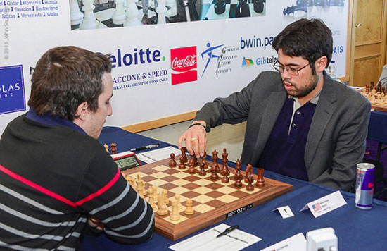 R 9 Gibraltar tablas en Bachmann Nakamura