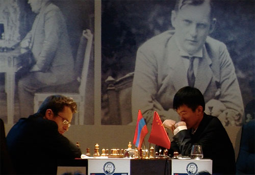 R1 Sorpresa, Aronian cae ante Ding Liren. Alekhine 2013