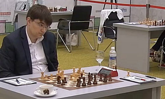R9 Tomashevsky vs Bukavshin Posición tras 11...Tg8