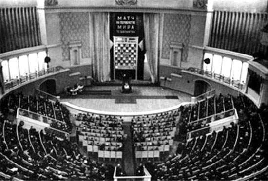 Sala de conciertos Tchaikovsky. Botvinnik Bronstein 1951