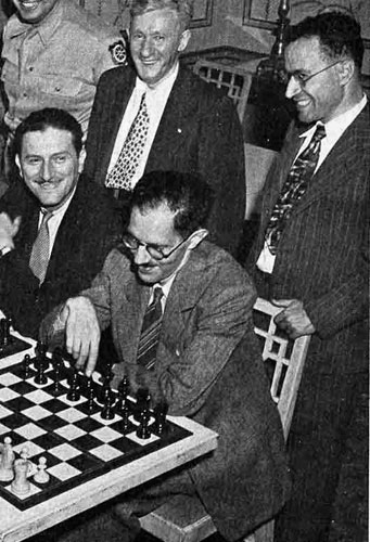 Santasiere, Abe Kupchik,  Isaac Kashdan y Al Horowitz 1945 USA URSS Radiomatch