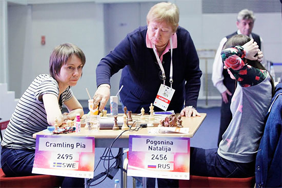 Semifinales, Pogonina ante Pia Cramling
