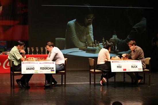 Semifinales de Córcega victoria de Hou Yifan y caída de Anand