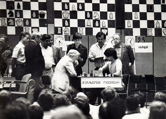 Smyslov vs Yudasin Cto URSS 1988 