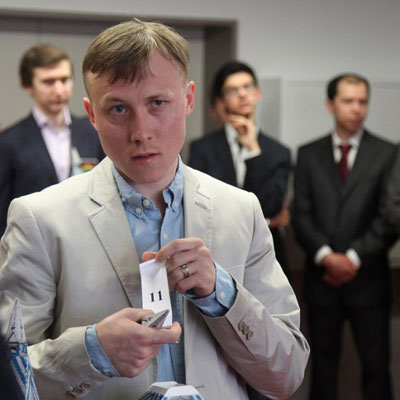 Sorteo Ponomariov saca el 1. Zug 2013
