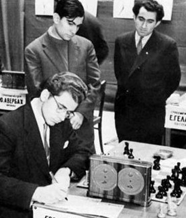 Spassky Tal y Petrosian en Riga 1958