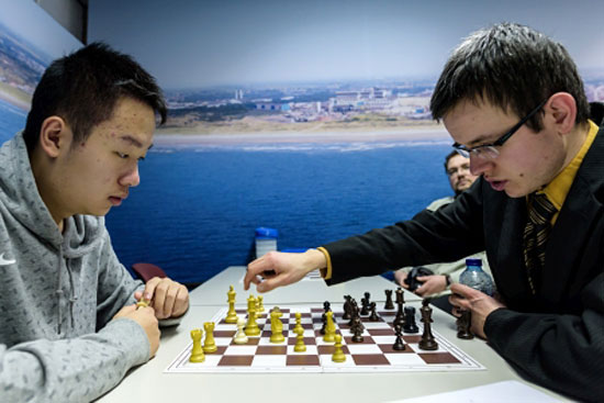 R 9 Postmortem de la contundente victoria de Wei Yi sobre Navara