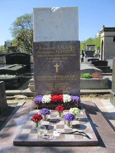 Tumba de Alekhine Cementerio de Montparnasse