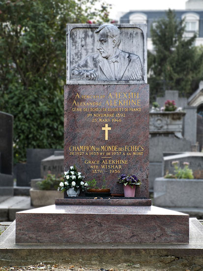 Tumba de Alekhine en París
