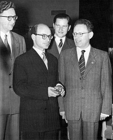 Vassily Smyslov, David Bronstein, Paul Keres y Mikhail Botvinnik, parte del equipo de la URSS en la Olimpiada de Amsterdam 1954